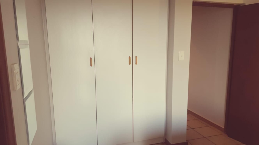 To Let 1 Bedroom Property for Rent in Glentana Western Cape